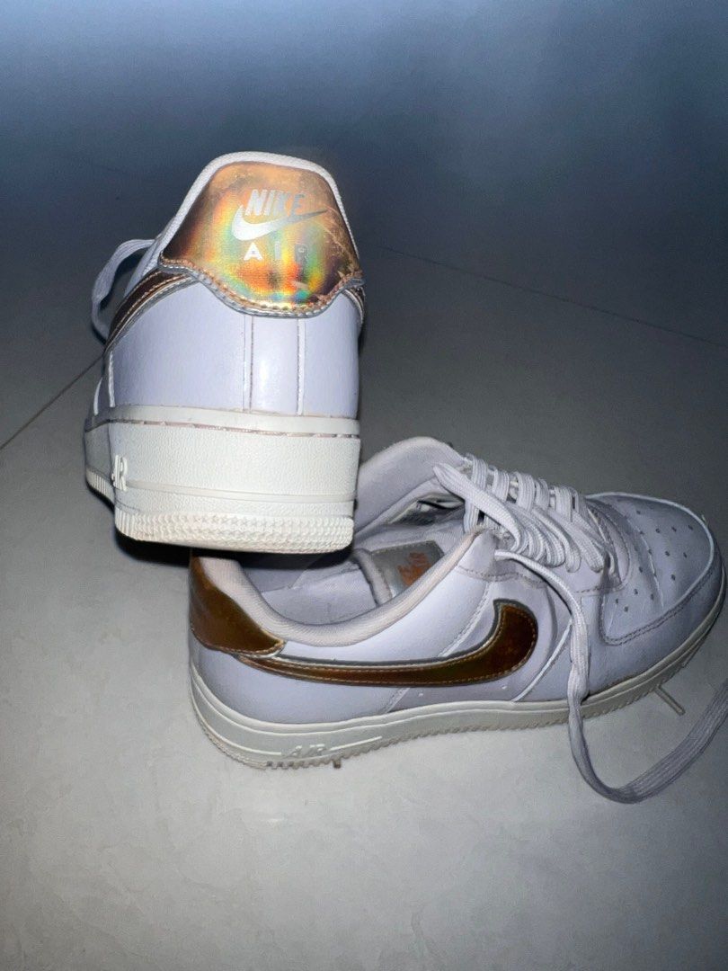 nike holographic air force ones