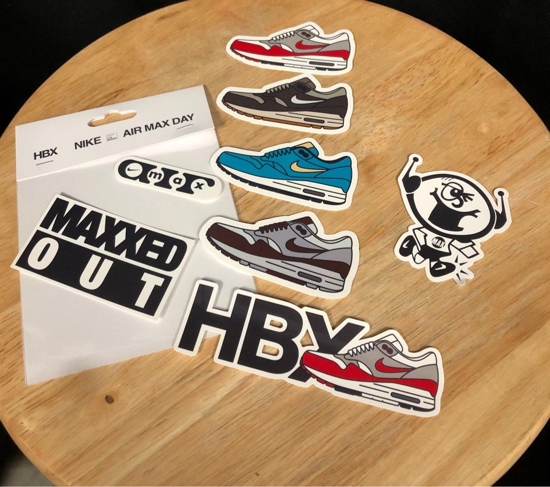 Air max day sticker top