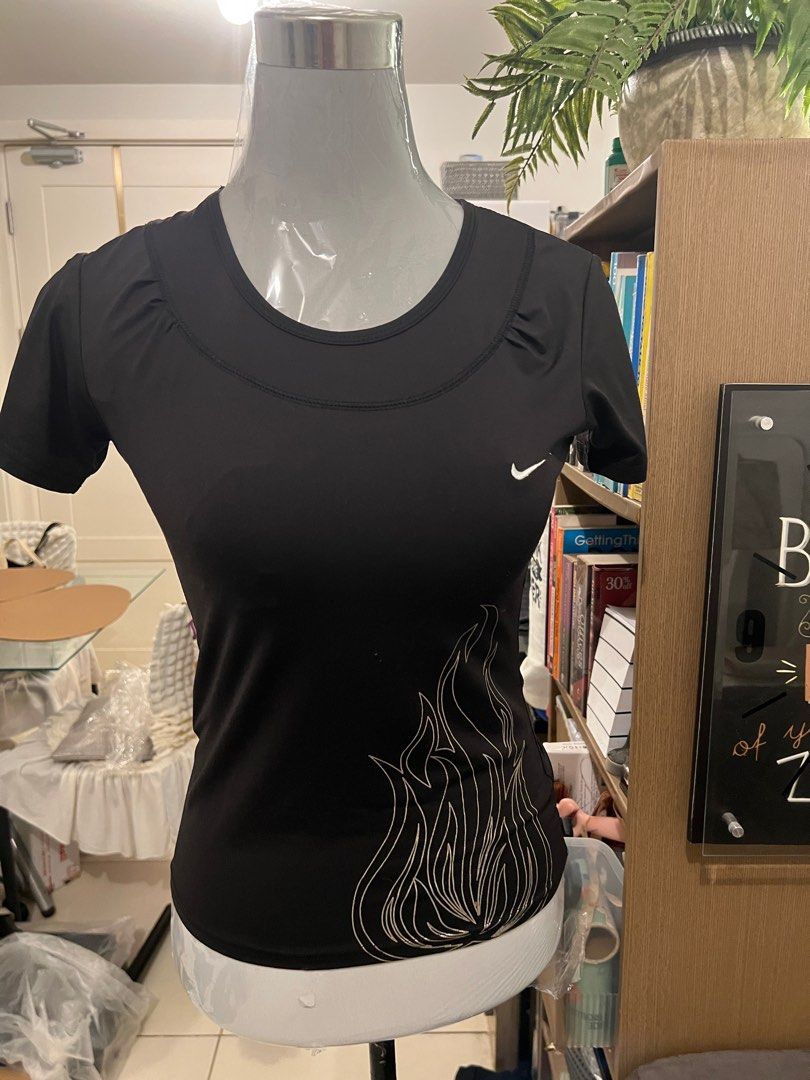 Nike drifit flame design (Category: Activewear) located in Quezon City. Submitted by janey_21 (Listing ID 1246629792, Image 1). Description: .