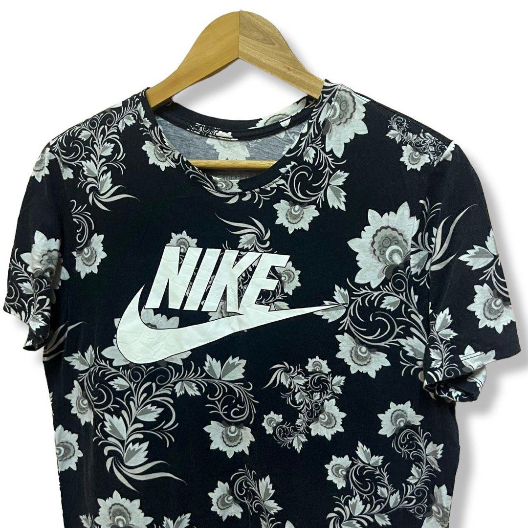 Nike Nsw Flower T Shirt Men s Fashion Tops Sets Tshirts
