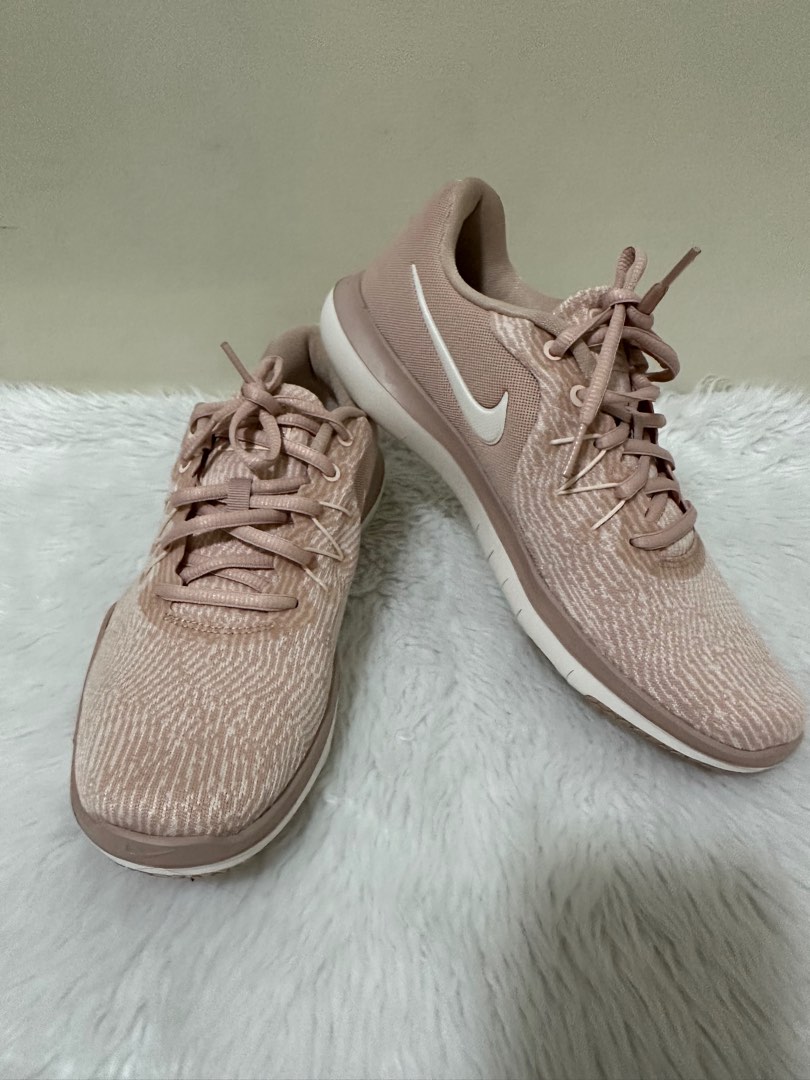 latest rubber shoes for ladies