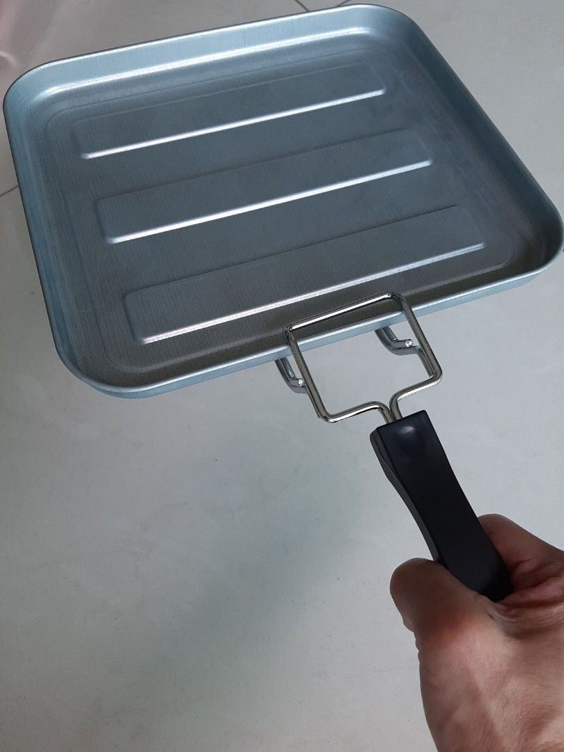 Oven/Toaster Aluminium Tray comes with tray holder, Furniture & Home