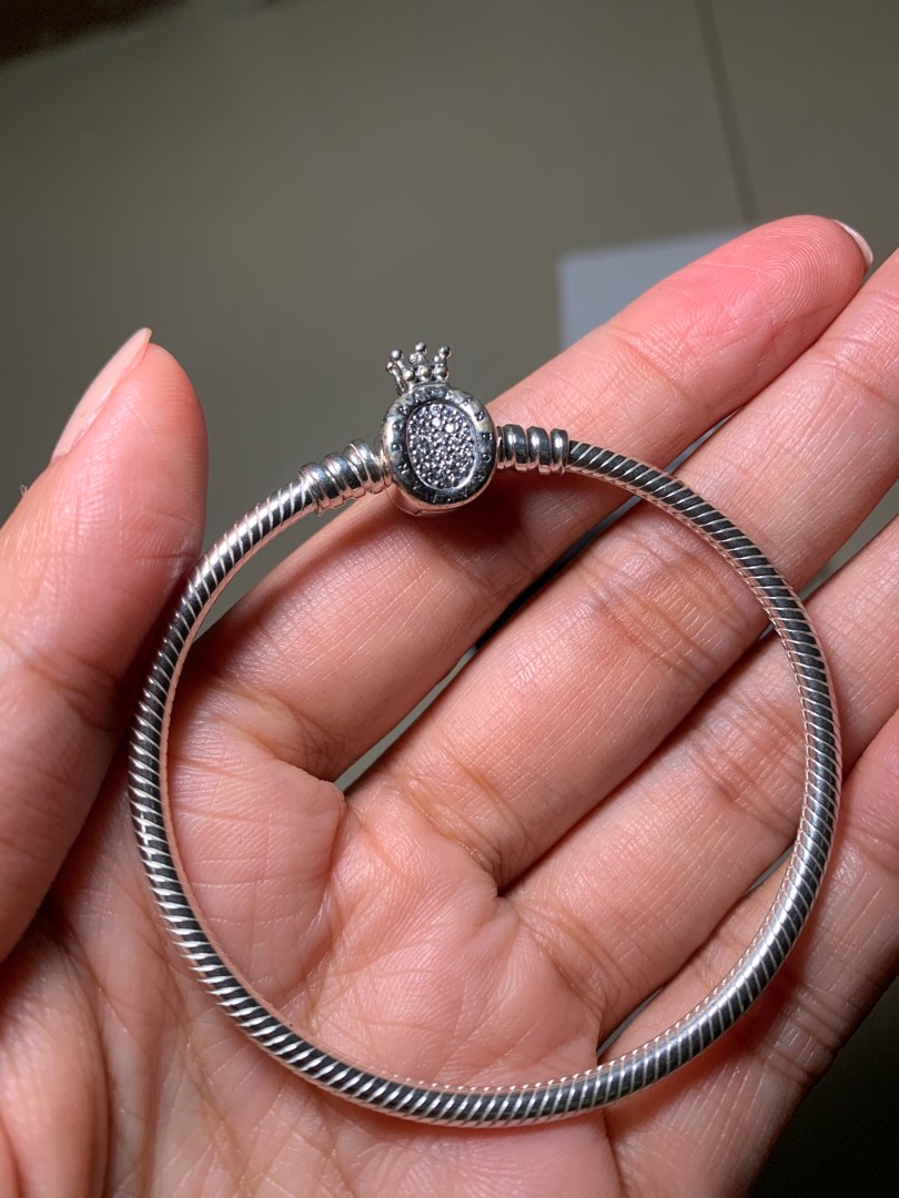 Pandora moments crown o clasp snake chain bracelet discount