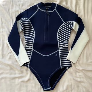 （分類：）位於 。 由 skaska 提交（商品編號 1246652254，圖片 1）。簡介： 。