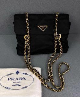PRADA NO VALUE 琺瑯金屬徽標菱格紋 再生尼龍 托特包流浪包降落傘包 女款 黑色629405144992011128