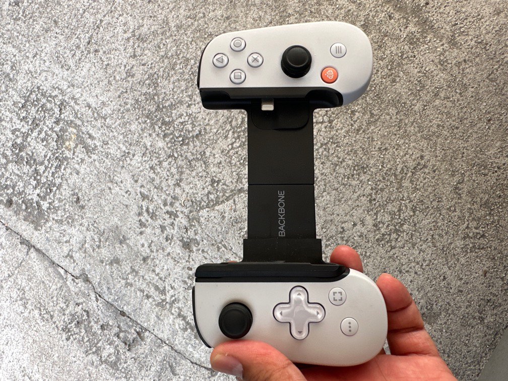 Ps backbone, Video Gaming, Gaming Accessories, Controllers on Carousell