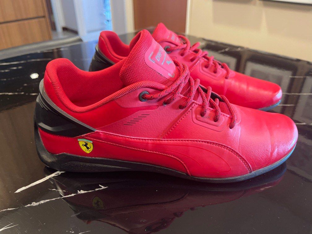 Puma Ferrari Drift Cat Red shoes