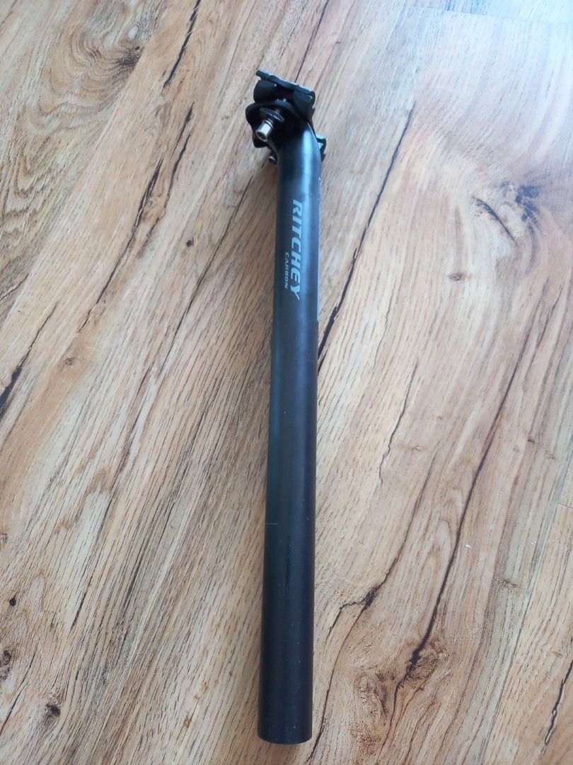 Ritchey 27.2 carbon seatpost, Sports Equipment, Bicycles & Parts, Parts