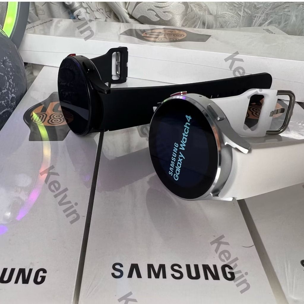 Samsung Galaxy Watch 45 Aluminium smartwatch wireless charging