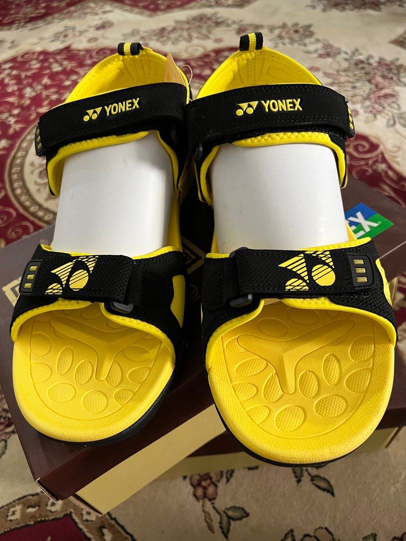 Yonex sandals best sale