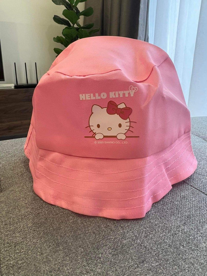 Cap deals hello kitty