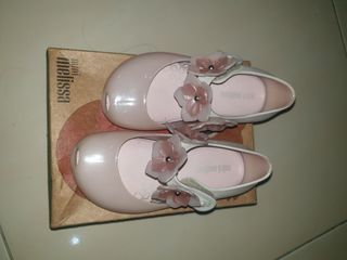Sepatu mini mellisa ultragirl flower pink size 8