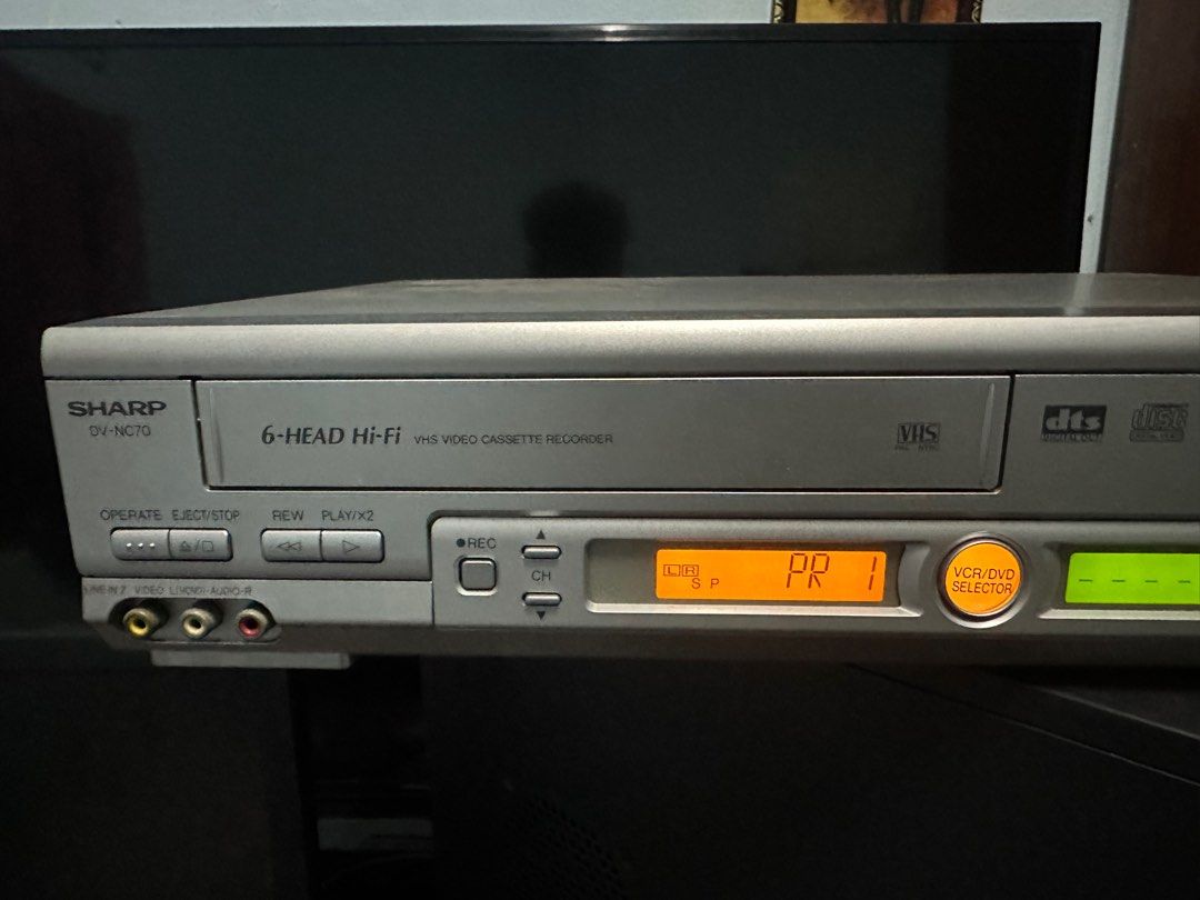 sharp vcr/dvd combination, TV & Home Appliances, TV & Entertainment