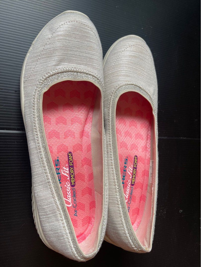 Skechers classic shop fit womens