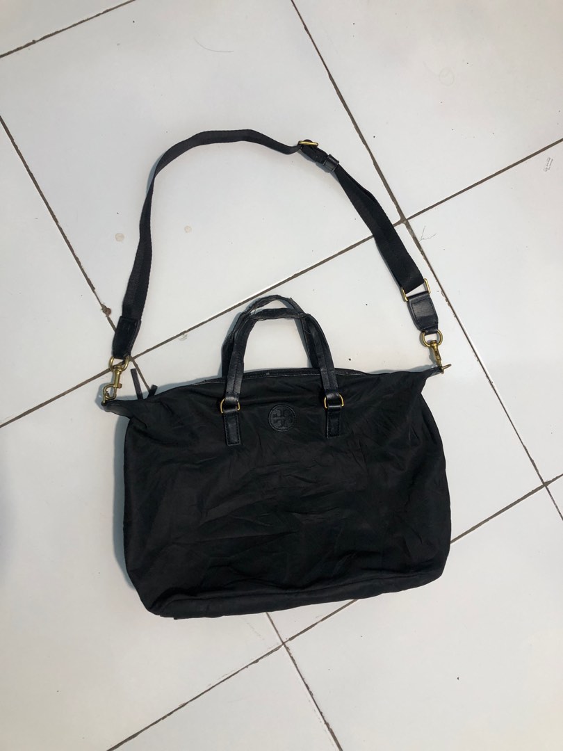 Tory burch hotsell nylon sling bag