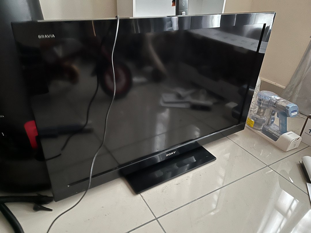 Sony TV Rosak, TV & Home Appliances, TV & Entertainment, TV on Carousell