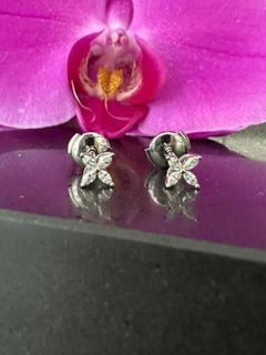 Tiffany and co Victoria diamond platinum earrings