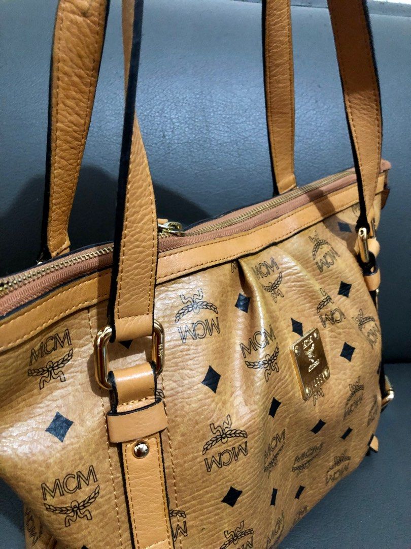 SUPER SALE WELL USED MCM COGNAC BAG MEDIUM SIZE L 13 xH 9