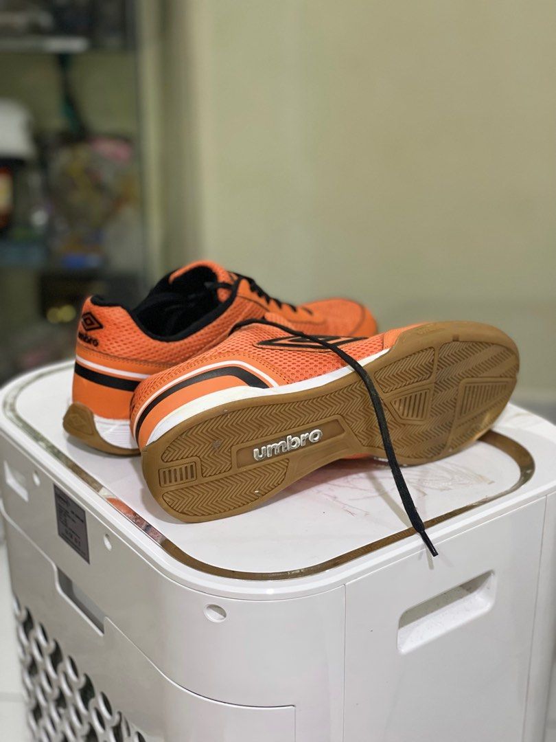 Umbro indoor on sale