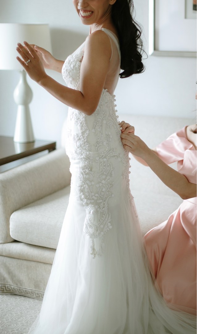 Veluz gown price cheap