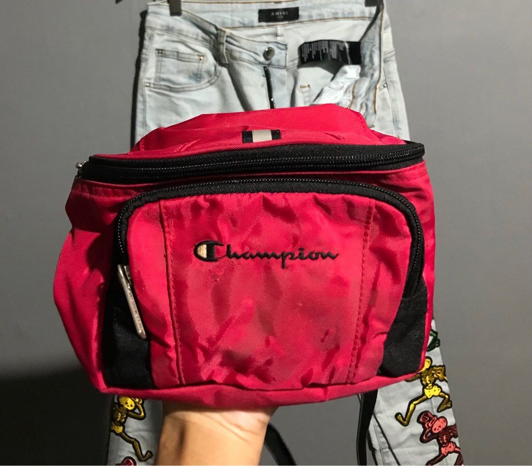 Champion script best sale waist bag