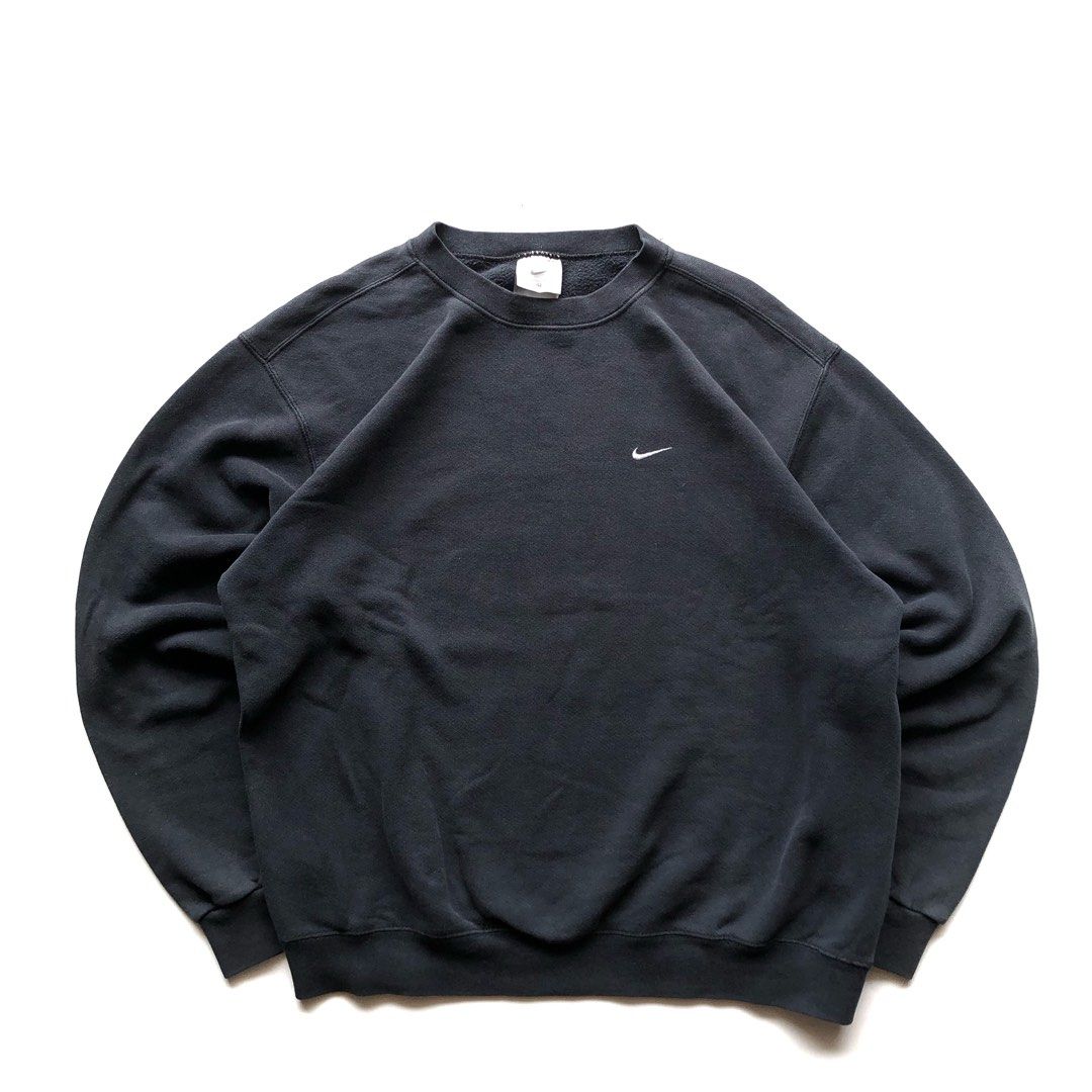 Sweat nike sales mini swoosh
