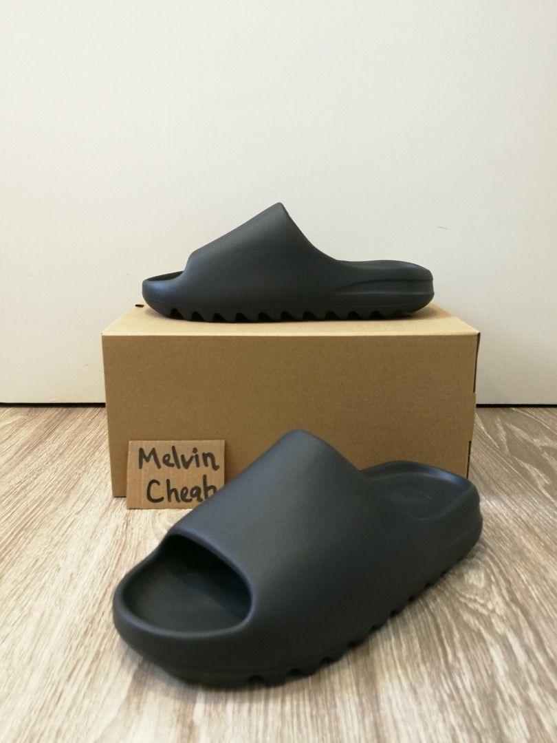 Yeezy slide bone 2025 black