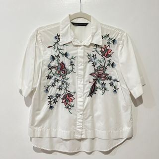 ZARA White Top with Embroidered Floral Design