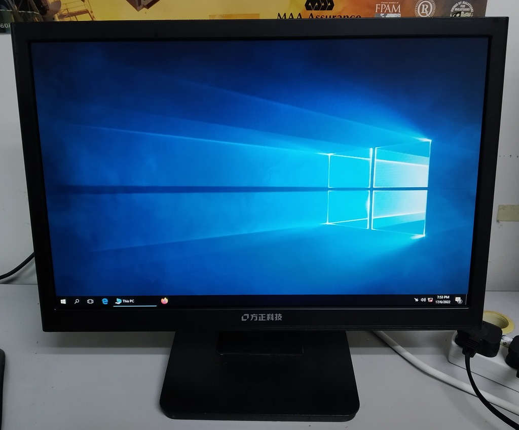 19inch Monitor Computer, Computers & Tech, Parts & Accessories, Monitor