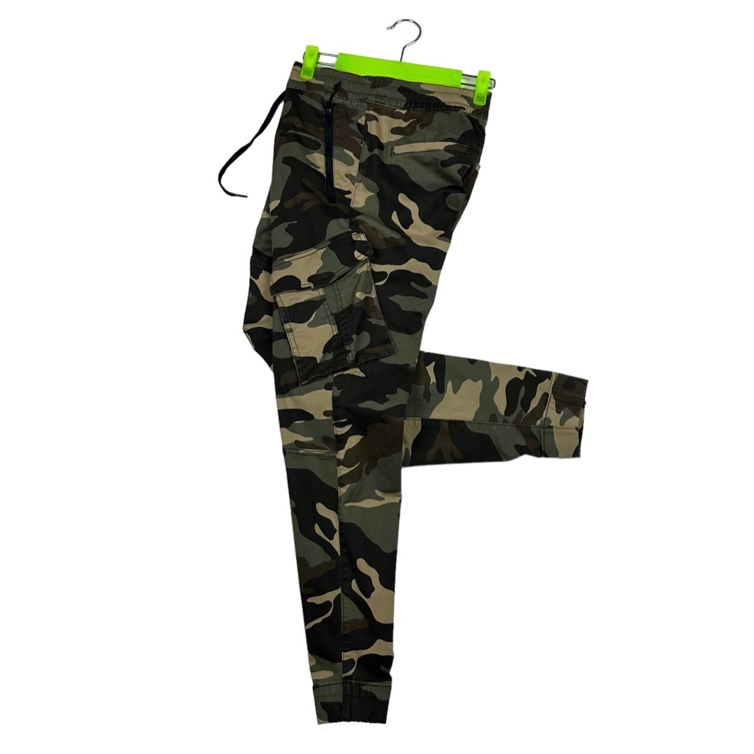 Camo pants hollister hotsell