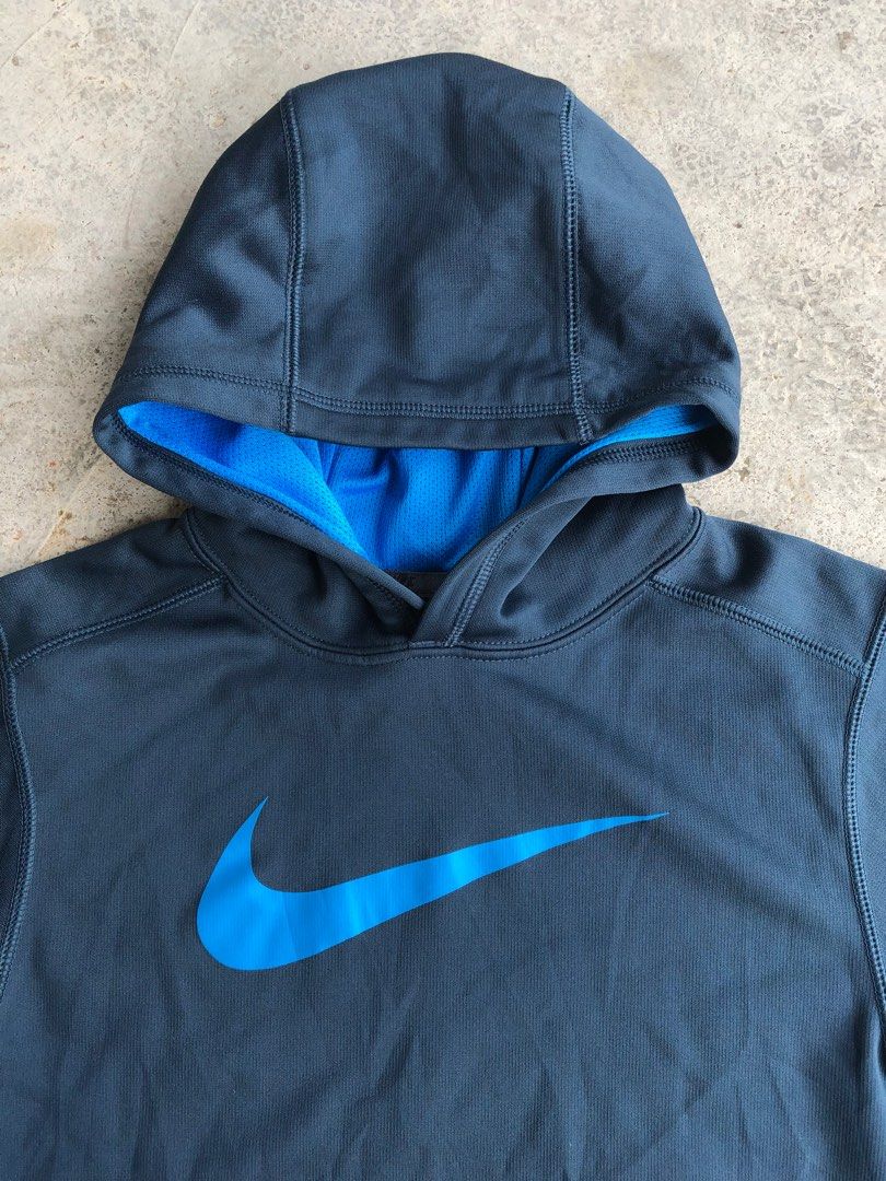 Nike fading swoosh therma hoodie store