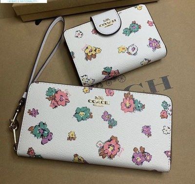 Coach coin purse floral sales