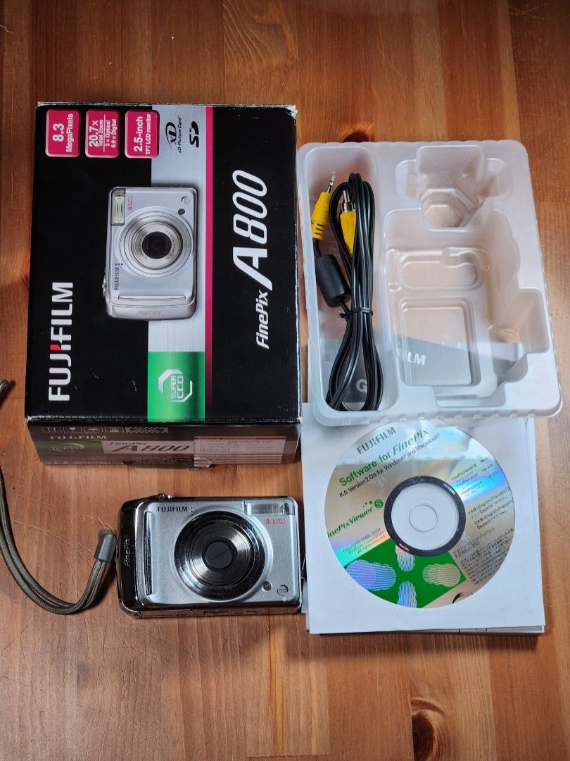 全套極新富士FUJIFILM Finepix A800 CCD camera 8.3MP Full set not