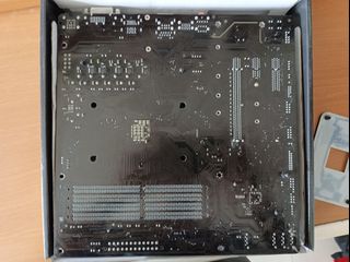 （分類：）位於 。 由 darkwolftse 提交（商品編號 1250066995，圖片 1）。簡介： 。