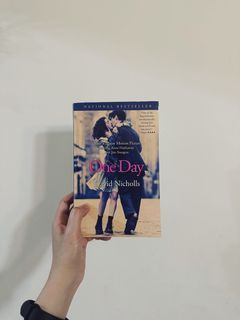 真愛挑日子 One Day 原文小說  電影封面 保存良好