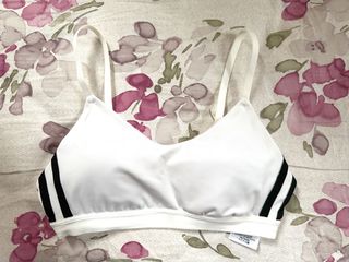 （分類：）位於 。 由 kath97rine 提交（商品編號 1250016226，圖片 1）。簡介： 。
