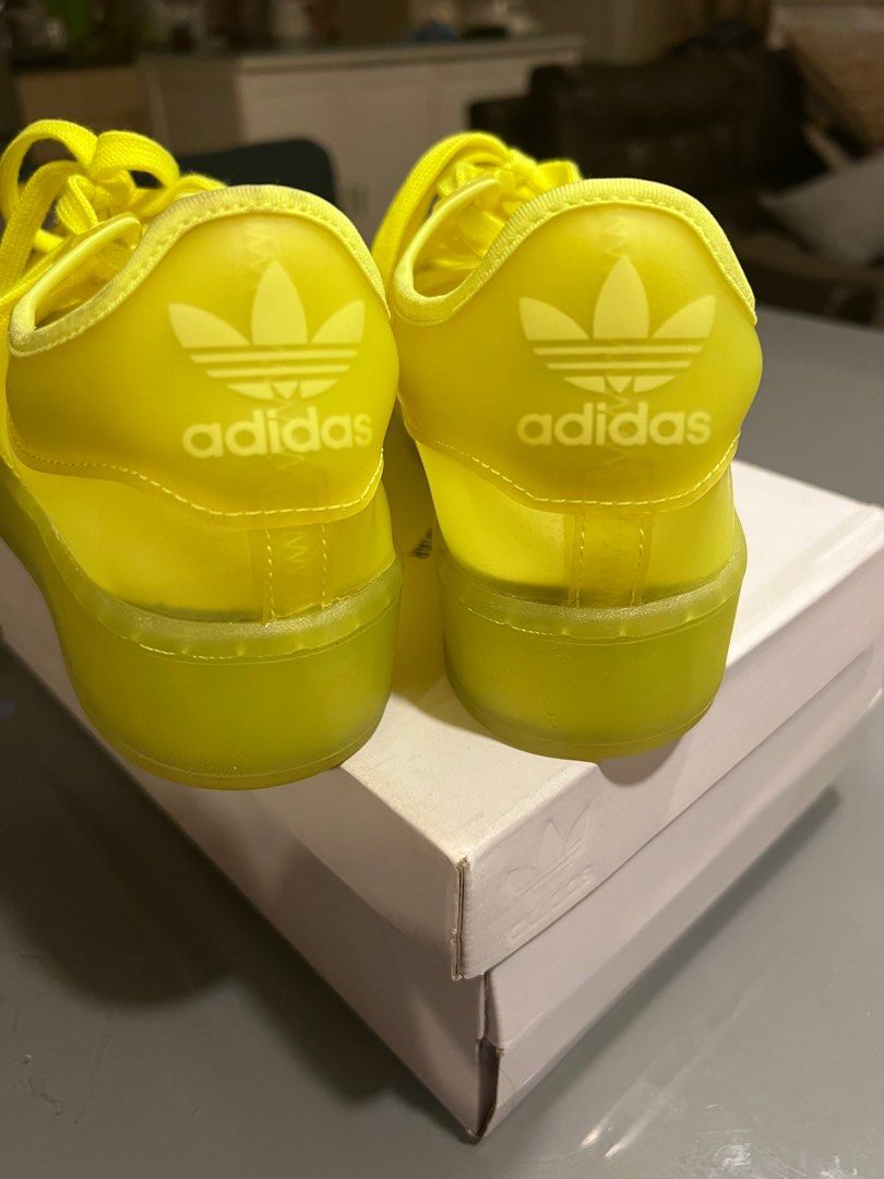Superstar slip best sale on yellow