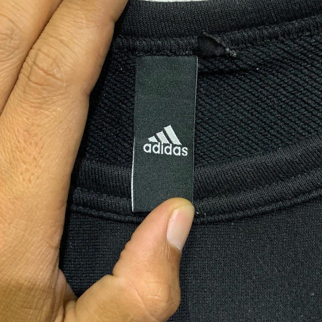 ADIDAS THREE STRIPES ORIGINAL TSHIRT, Fesyen Pria, Pakaian , Atasan di ...