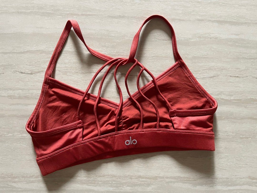 ALO Yoga Sunny Strappy Bra in Rosewood Glossy, Size S, Women's Fashion,  Activewear on Carousell