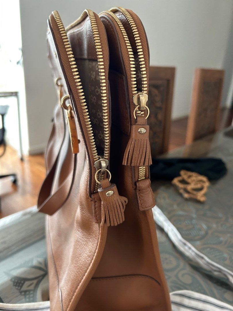 Anya hindmarch laptop bag store