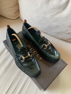 Authentic GUCCI patent leather horsebit loafers