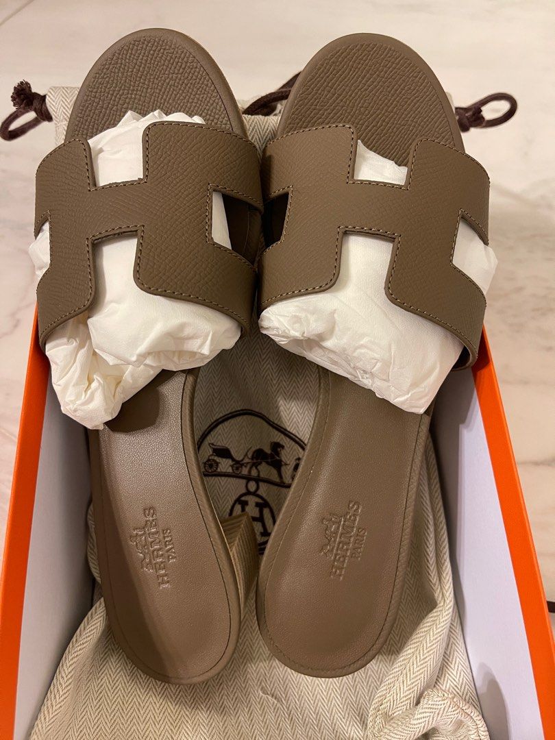 Hermes Oran Sandals Etoupe Epsom 37