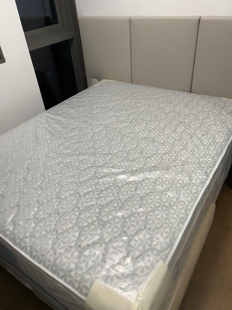 Brand new King Koil Hospitality Elegance bed mattress AND Divan bed