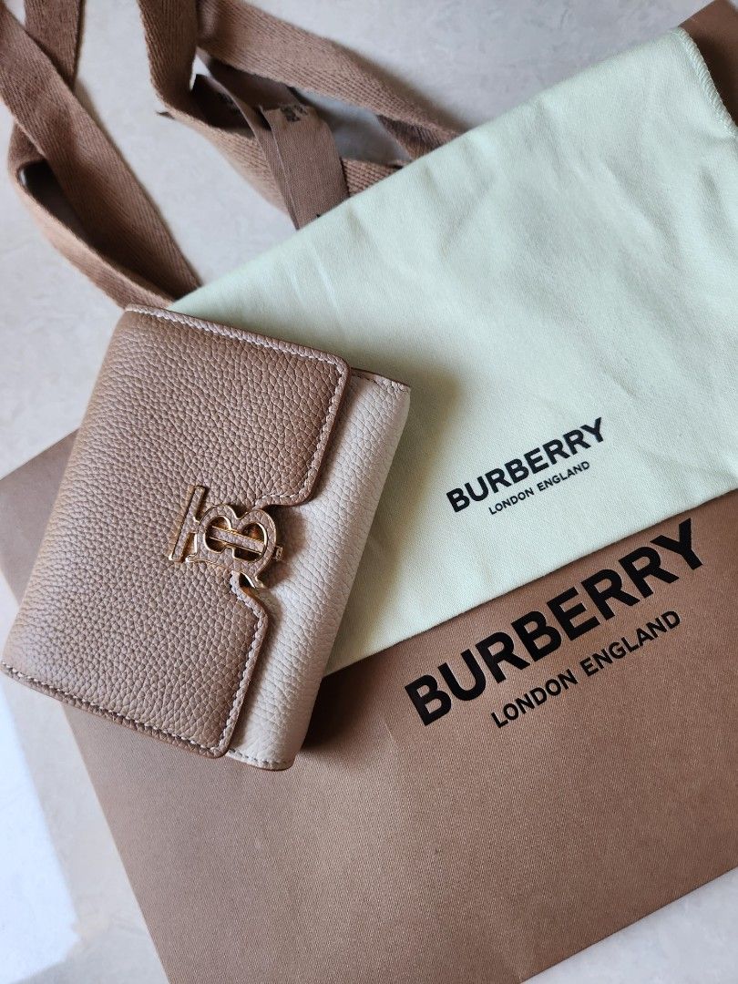 Burberry Grainy Leather TB Compact Wallet