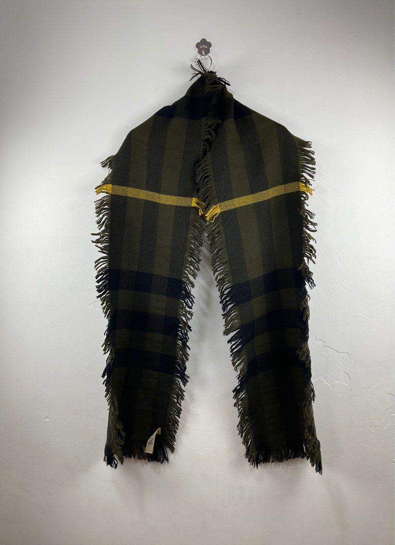 Burberry Half Mega Fringe Scarf Women s Fashion Watches