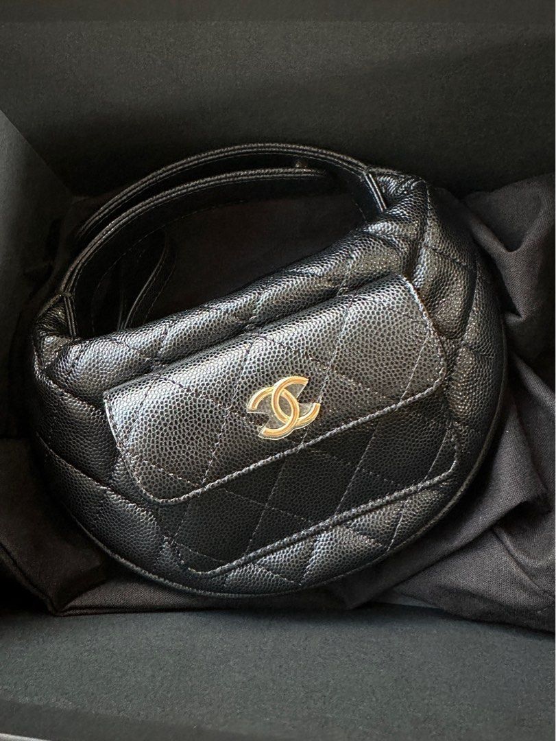 Chanel Beige & Black Gabrielle Large Hobo Bag – Dina C's Fab and Funky  Consignment Boutique