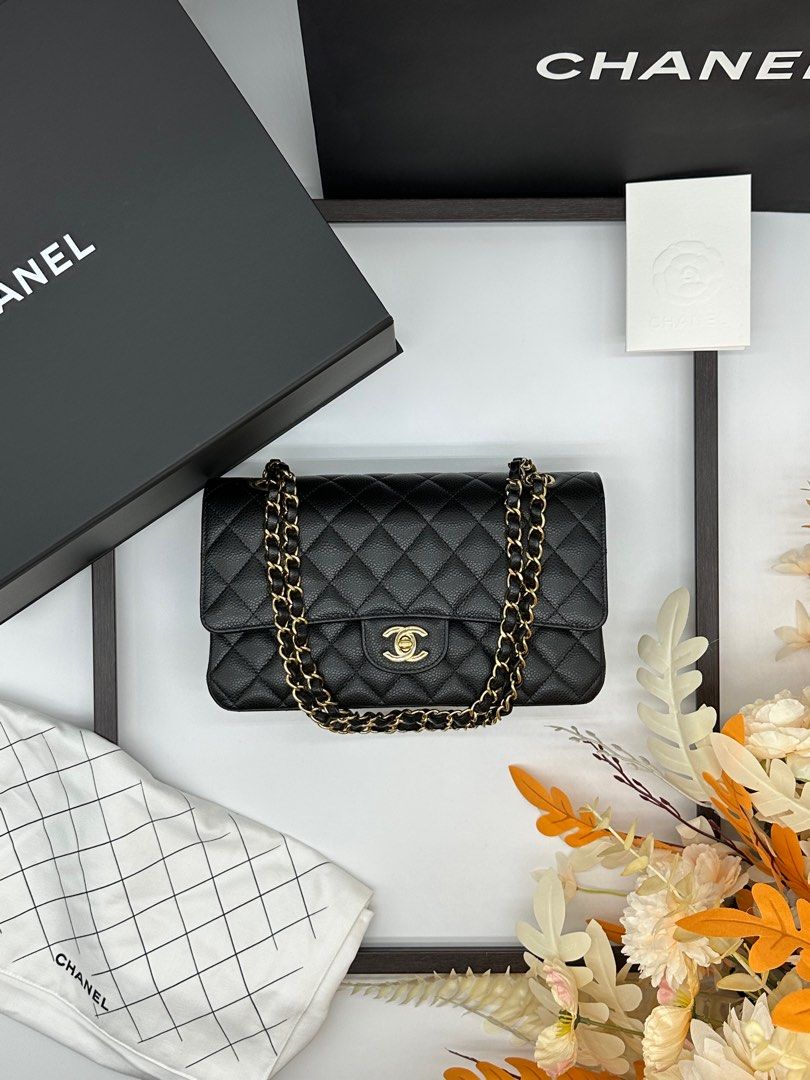 Chanel Black Caviar Medium Classic Flap GHW, Luxury, Bags & Wallets on  Carousell