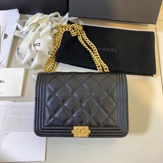 100+ affordable chanel 19 clutch with chain For Sale