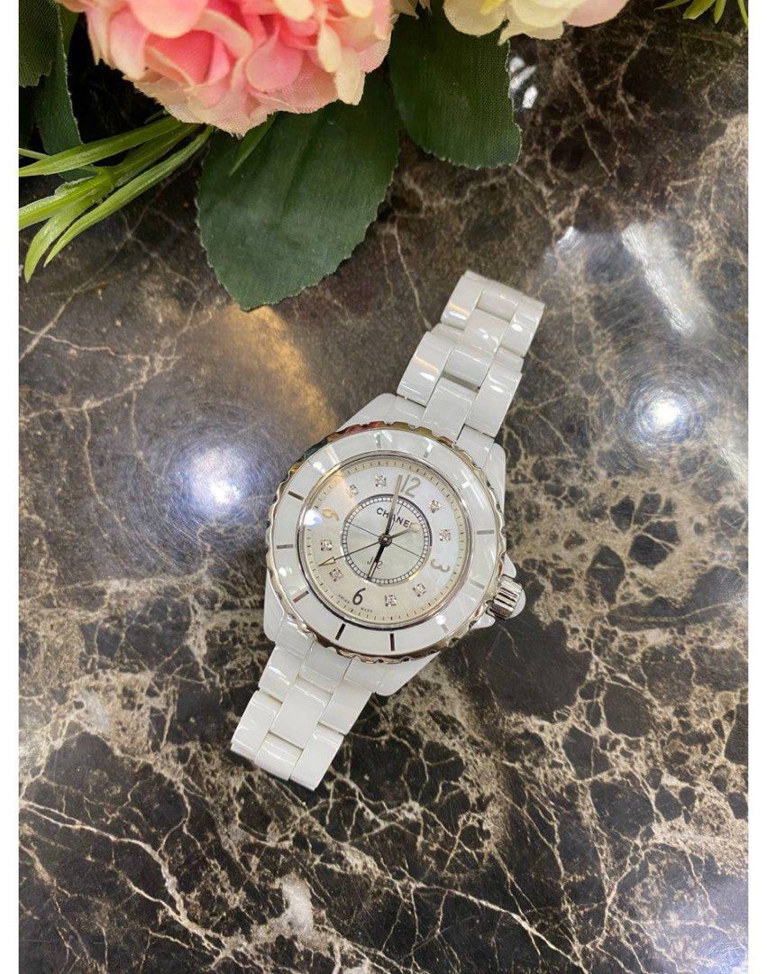 White chanel women's discount watch