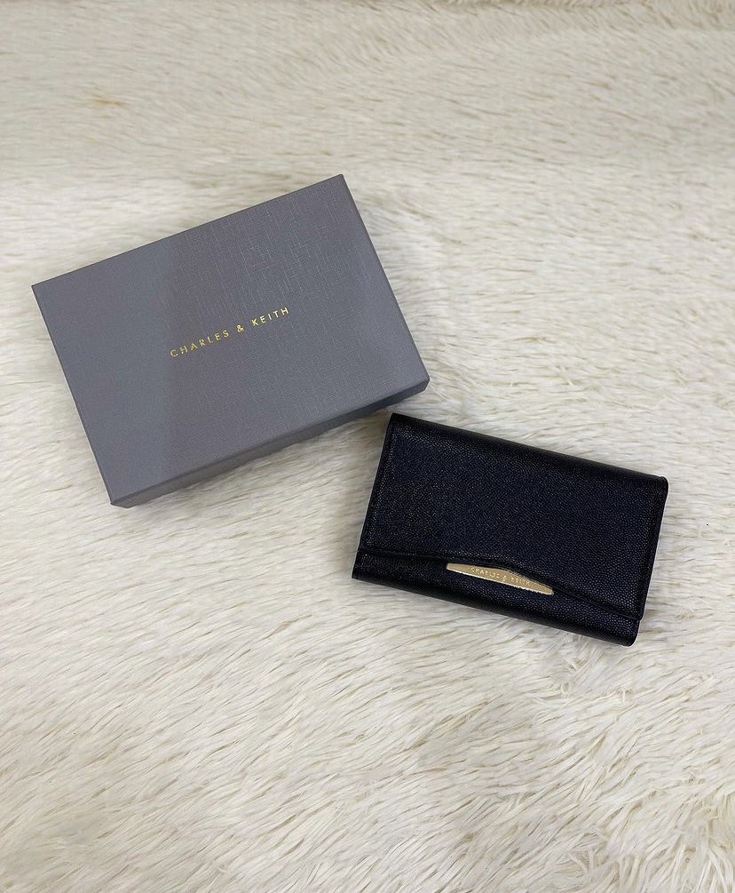 Charles & Keith Trifold Wallet on Carousell